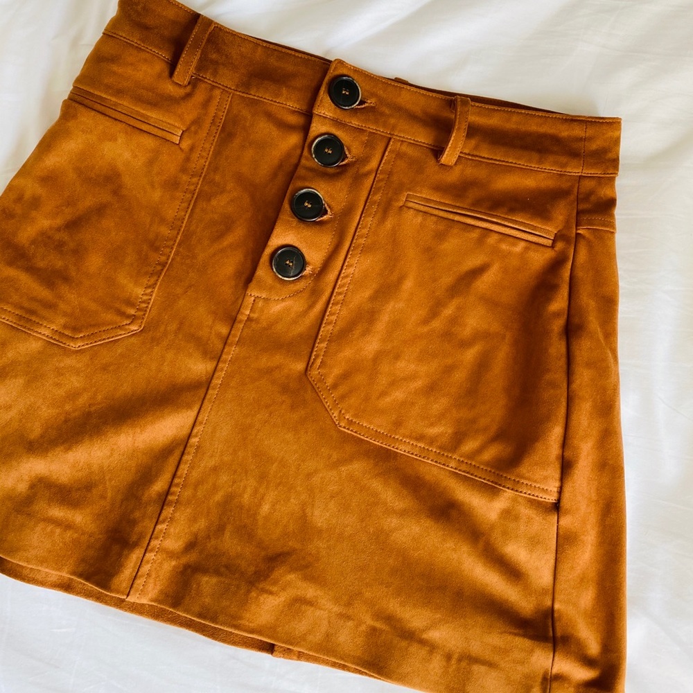 Zara Rust Suede Button Mini Skirt - Picture 3 of 7